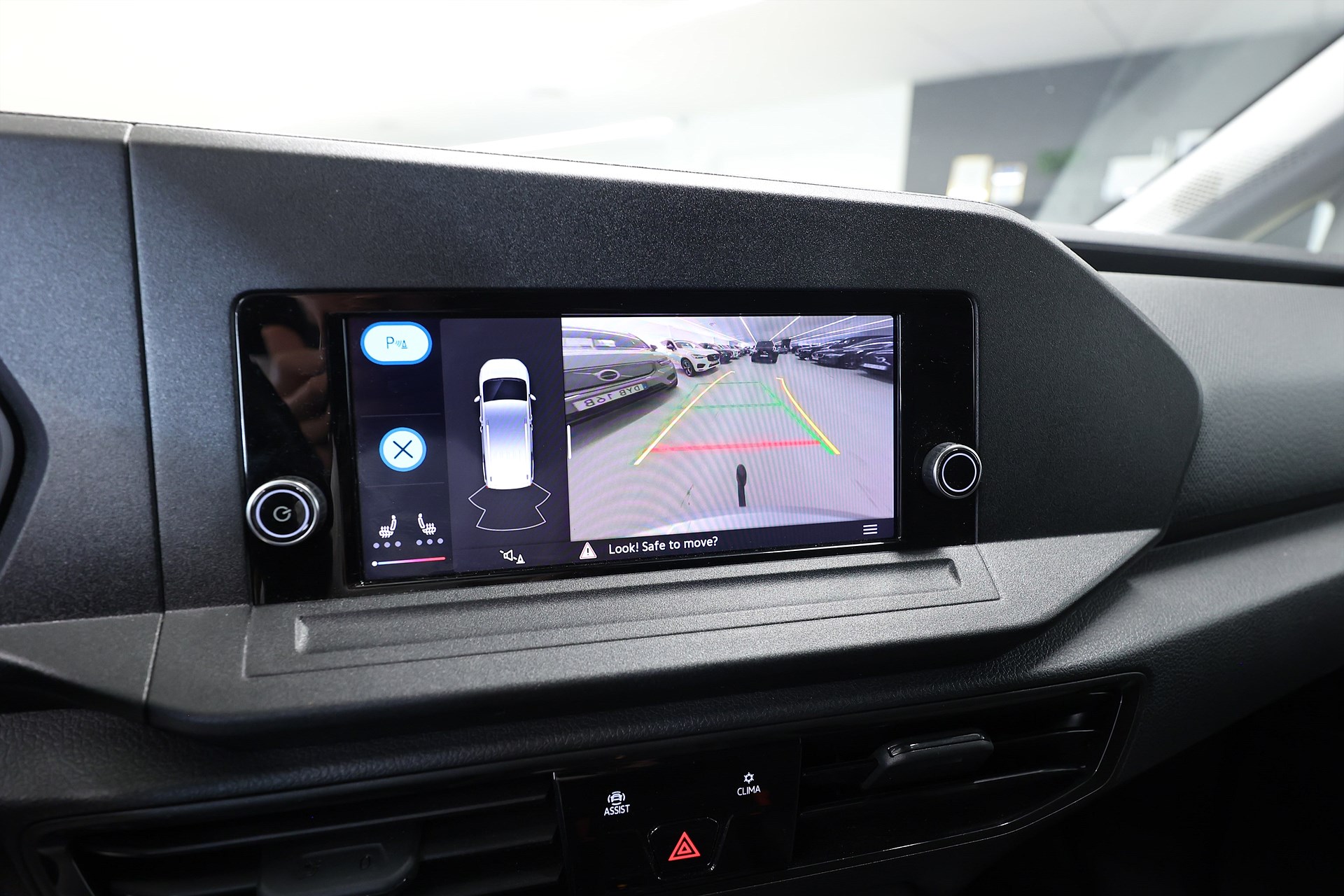 Volkswagen Caddy Cargo Maxi 2.0 TDI B-kamera Drag Carplay MOMS