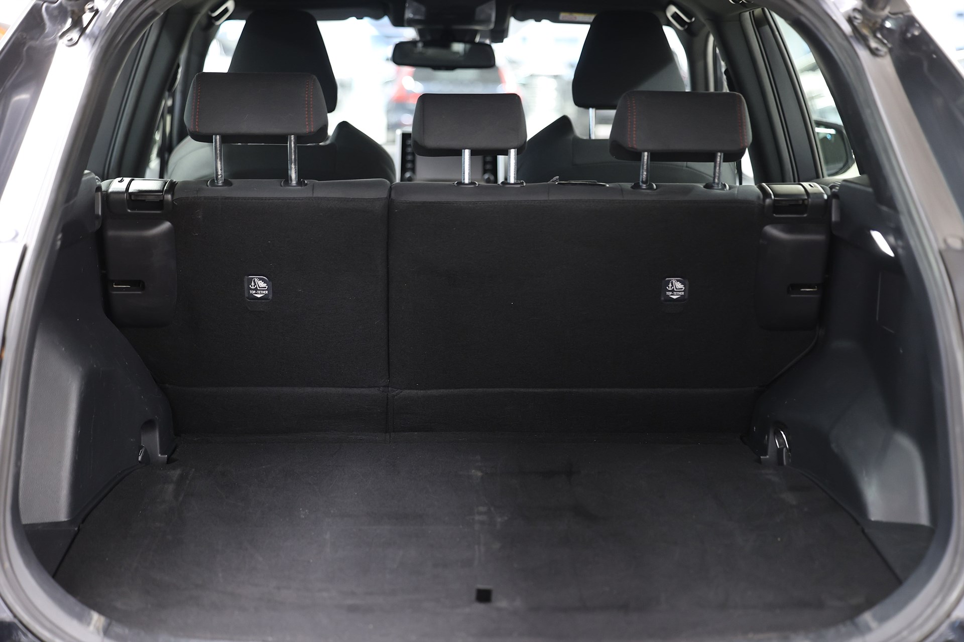 Toyota RAV4 Plug-in Hybrid 306hk Active Drag B-kamera