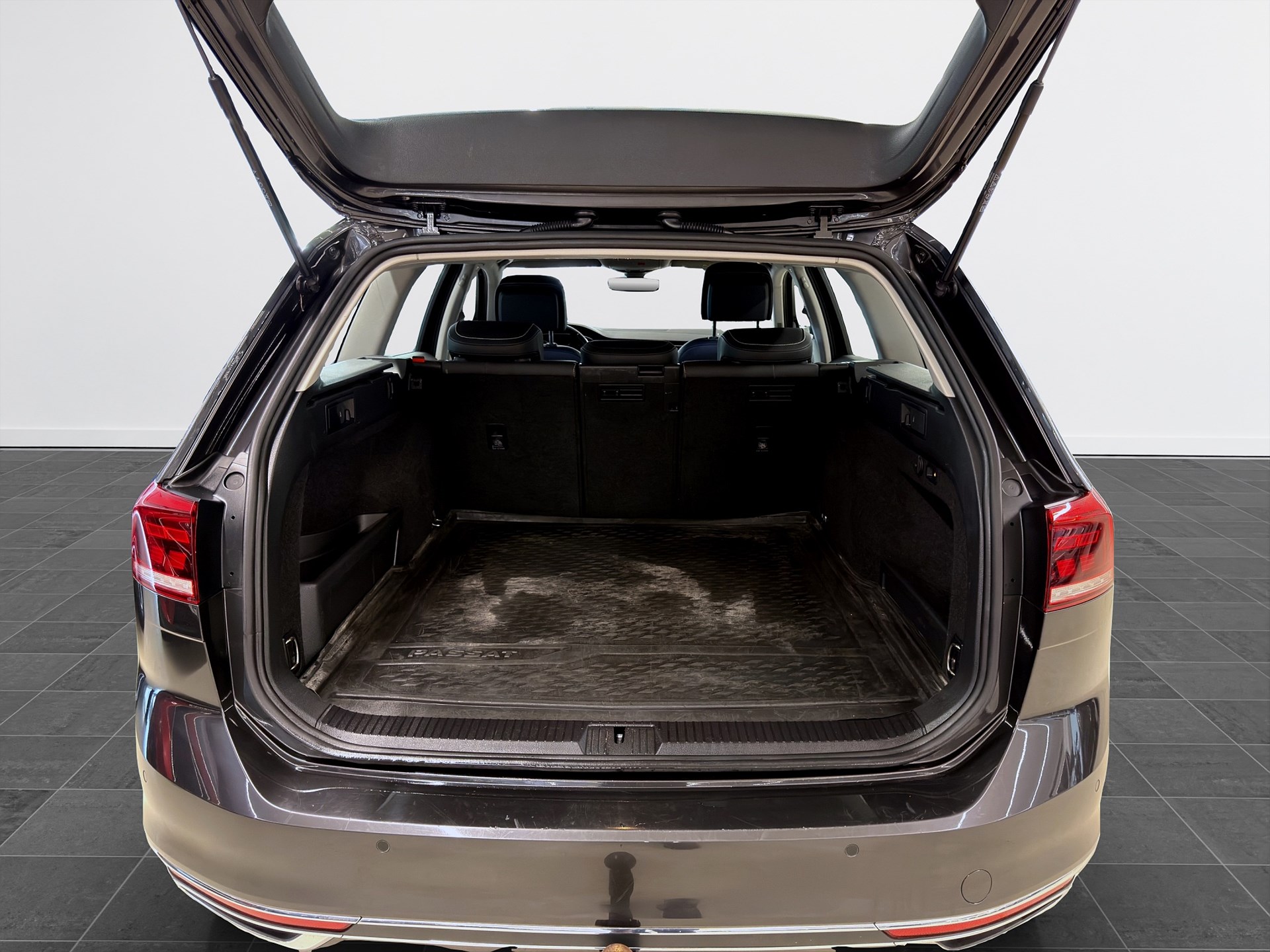Volkswagen Passat SC GTE 218hk Keyless B-Kamera Navi Drag PDC