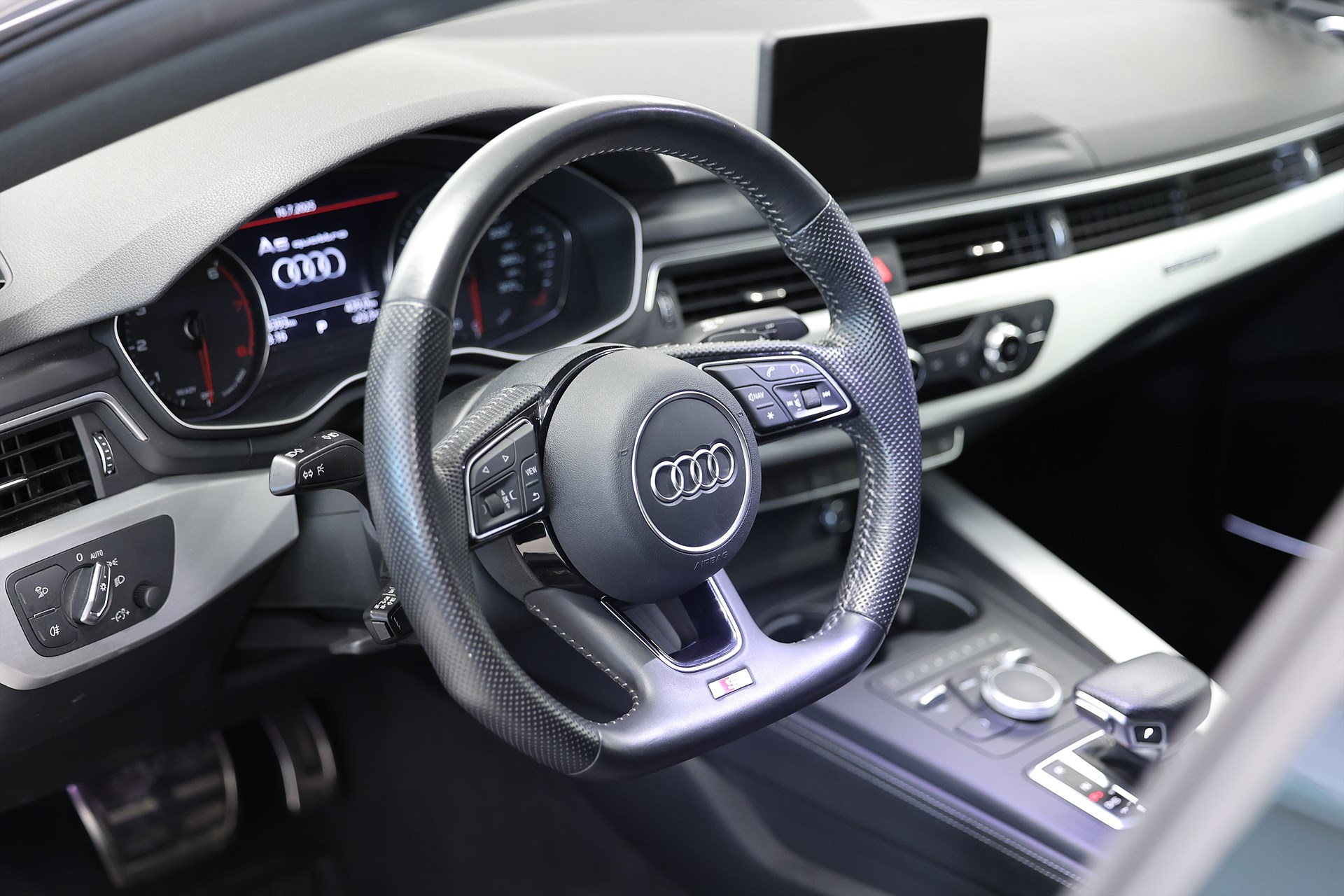 Audi A5 Sportback 45 TFSI Quattro 245hk S Line B&O Matrix 1262kr Årsskatt