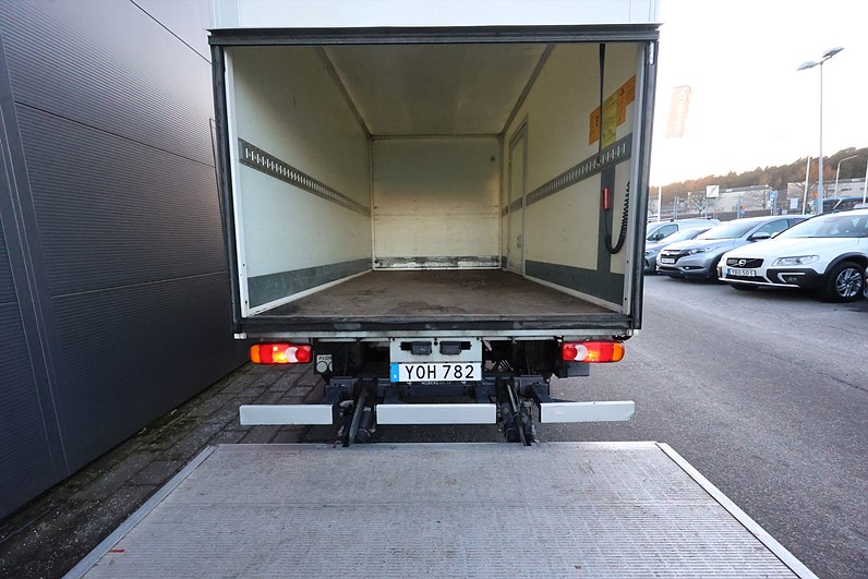 Peugeot Boxer Chassi Cab 335 2.0 131hk BG-Lyft B-Kamera PDC