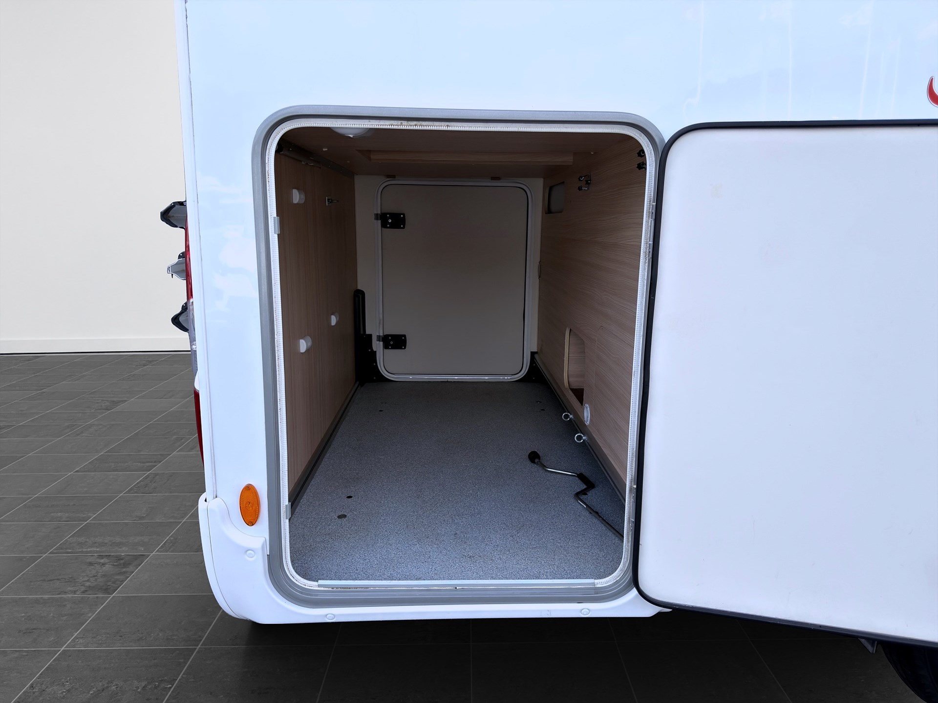 Bürstner Ixeo Time IT 726 163hk Backkamera GPS Skybed Markis