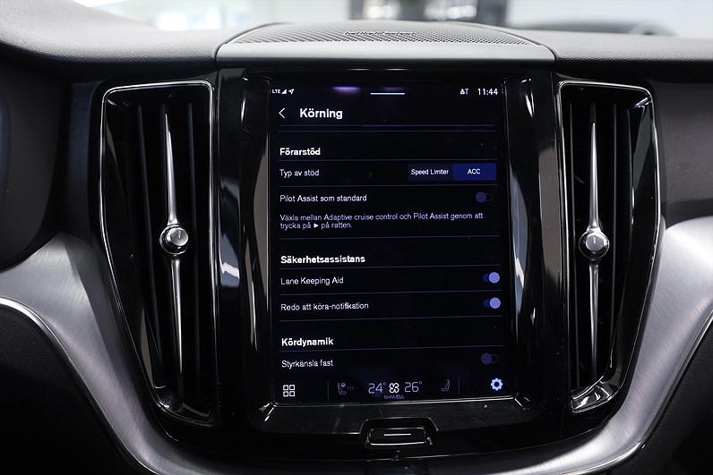 Volvo XC60 Recharge T6 AWD 340hk *Kampanj* Momentum 360° H/K Pano