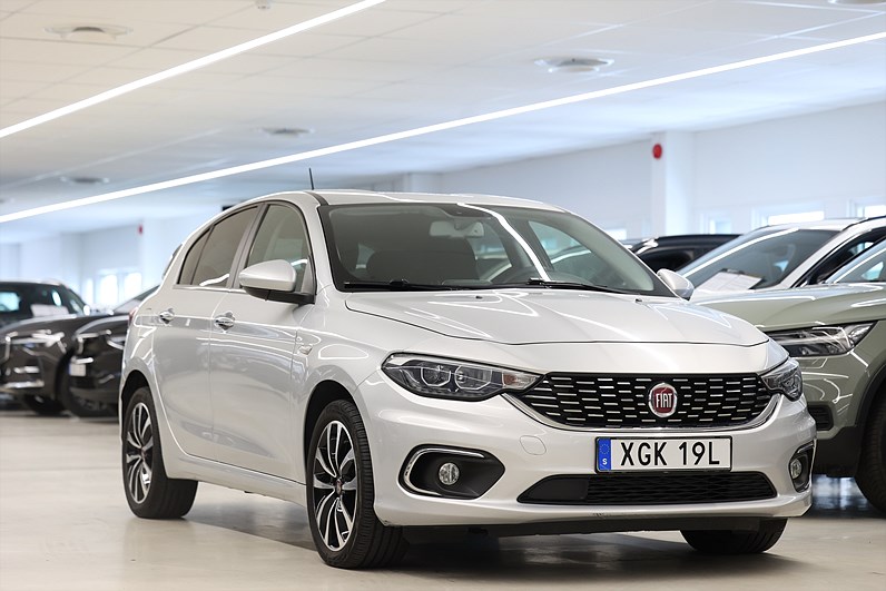 Fiat tipo 1.4 120hk Backkamera PDC Adaptiv fart Bluetooth