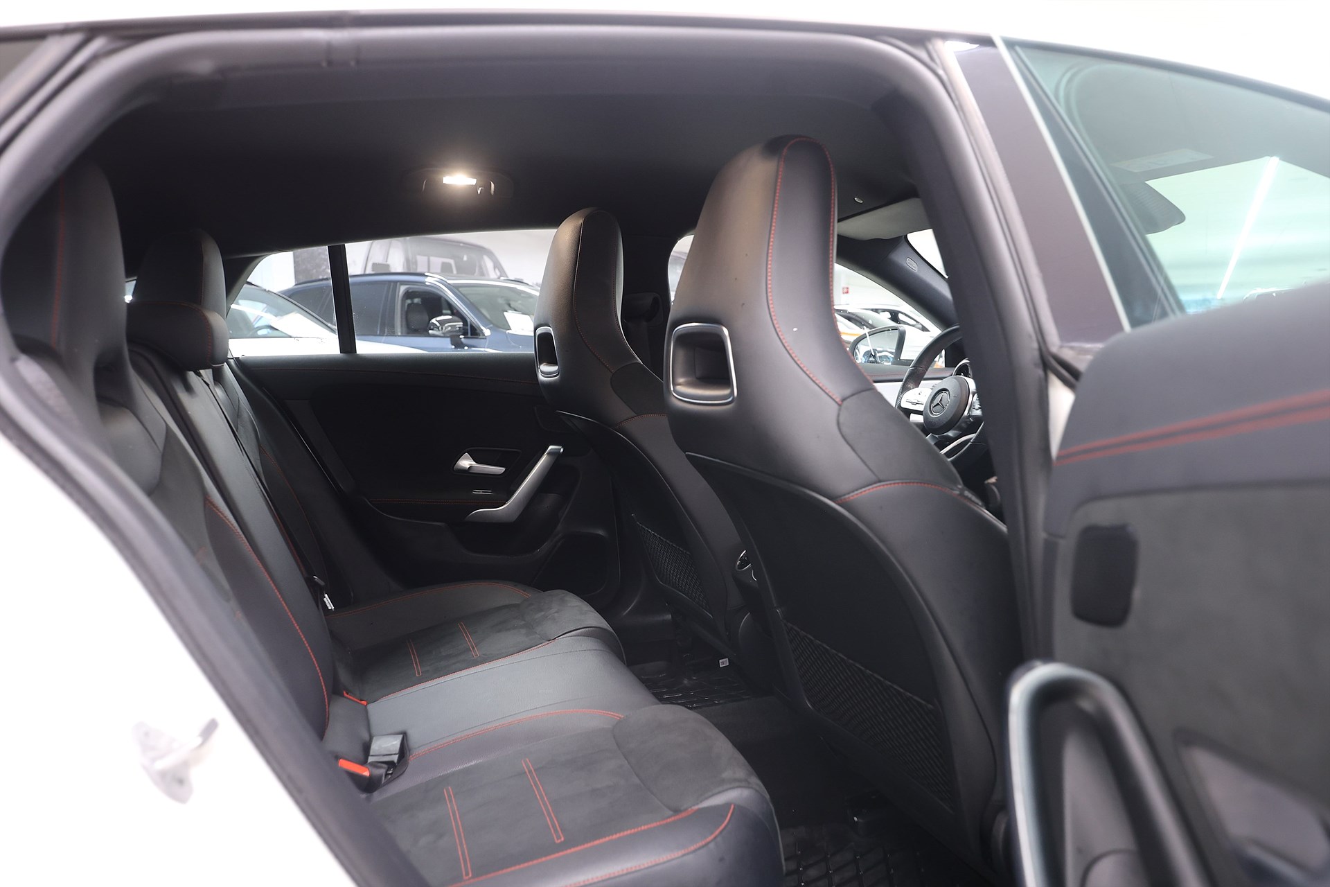 Mercedes-Benz CLA 200 SB 163hk AMG Drag Navi