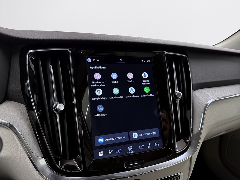 Volvo V60 Recharge T6 399hk Helg på Moberg! Core Edt H/K B-Kam Läder