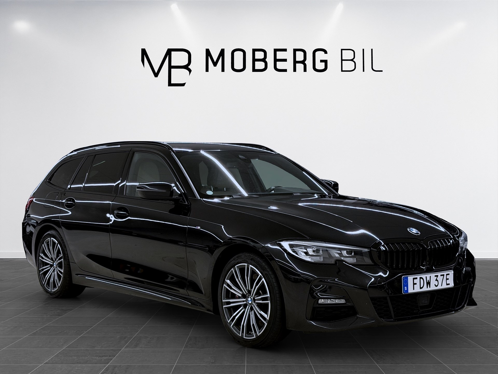 xDrive Touring 292hk M Sport Drag B-Kamera Läder