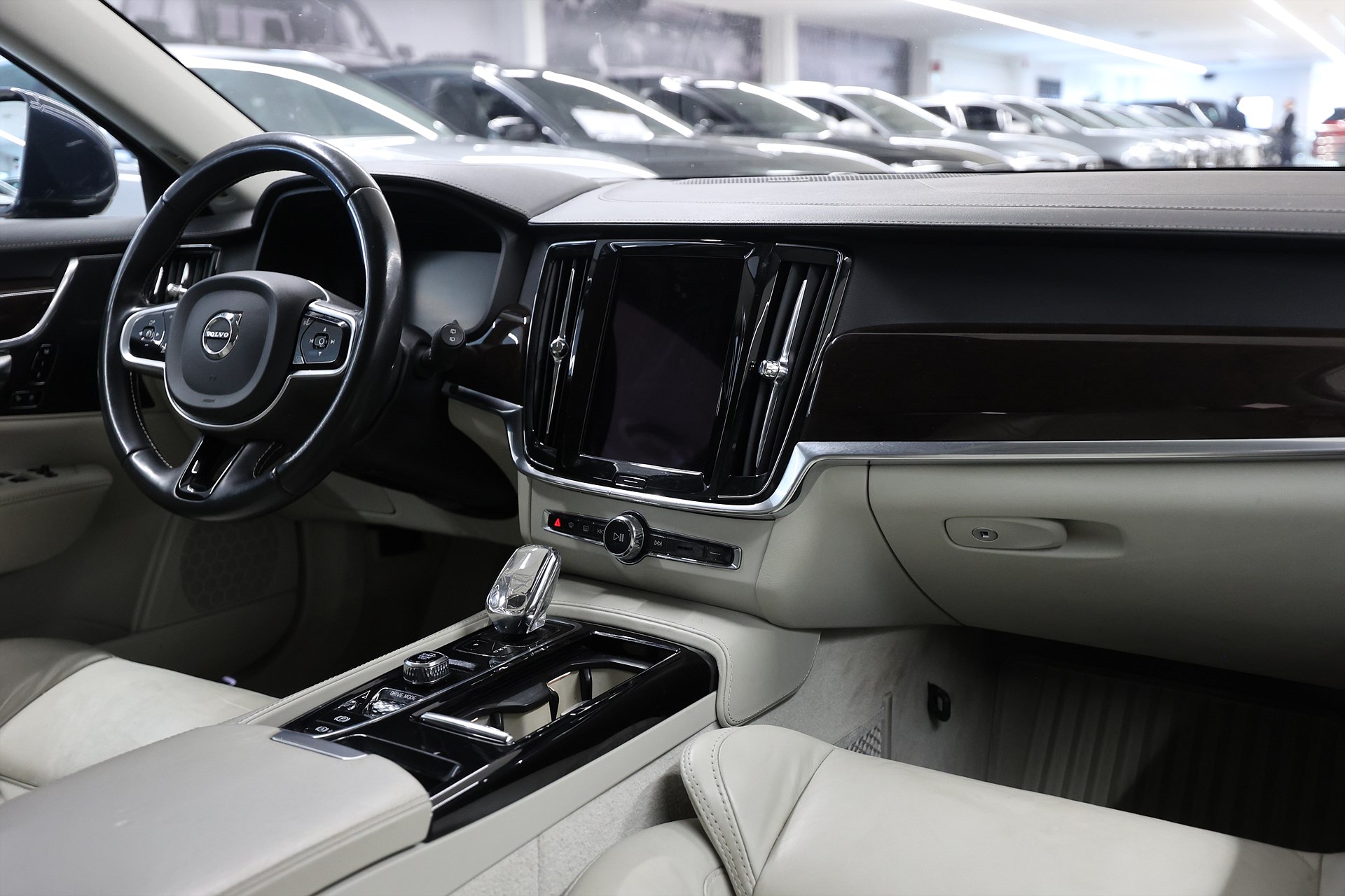 Volvo V90 T8 Twin Engine 392hk Inscription Läder HUD H/K 360 Drag