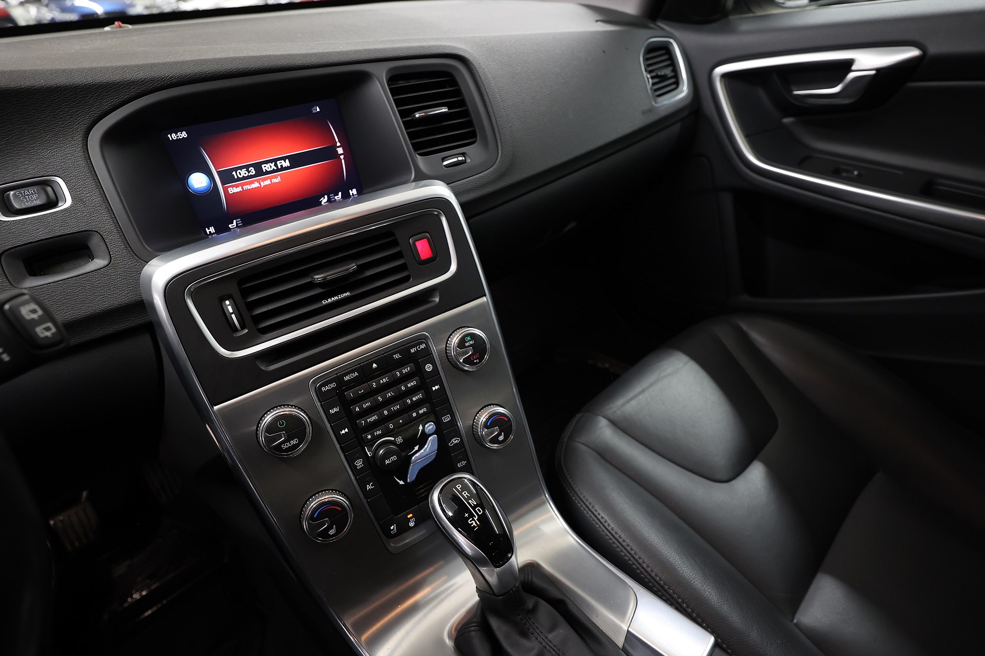 Volvo V60 D4 190hk Classic Summum Drag Navi VOC