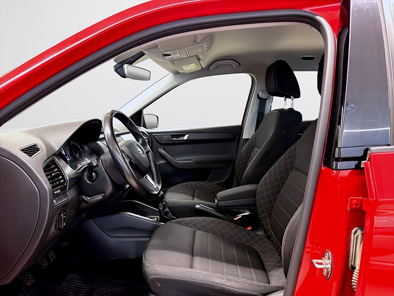 Skoda Fabia Kombi 90hk Style Keyless PDC Årsskatt 360kr