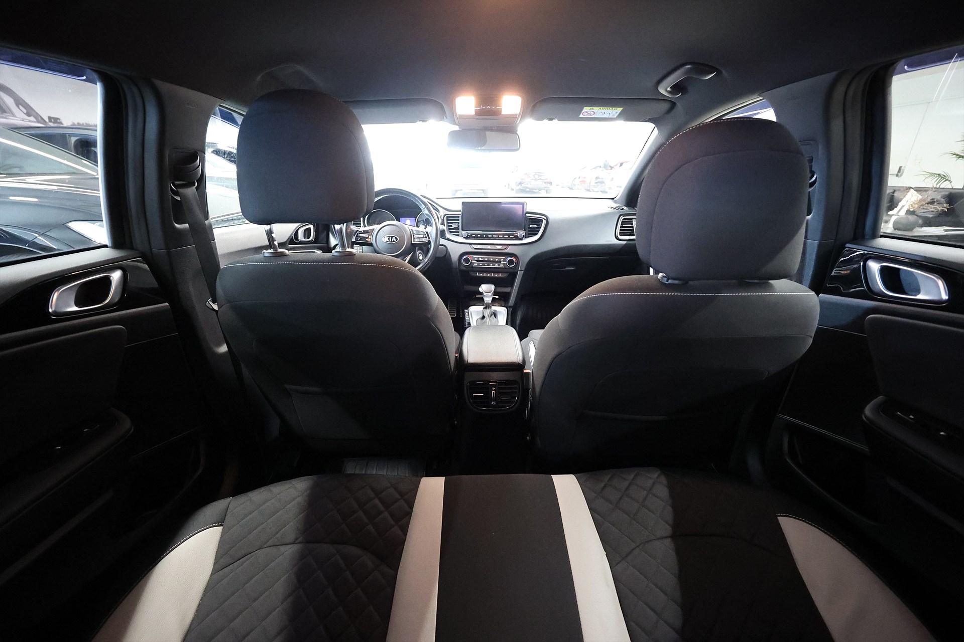 Kia ProCeed 1.5 T-GDI DCT 160hk GT Line Navi CarPlay B-kamera