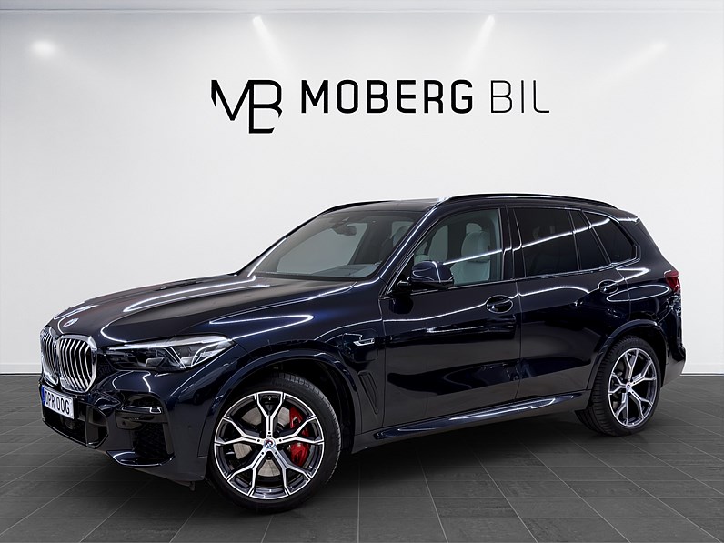 BMW X5 xDrive45e iPerformance 394hk Helg på Moberg! M-Sport Pano Navi Drag