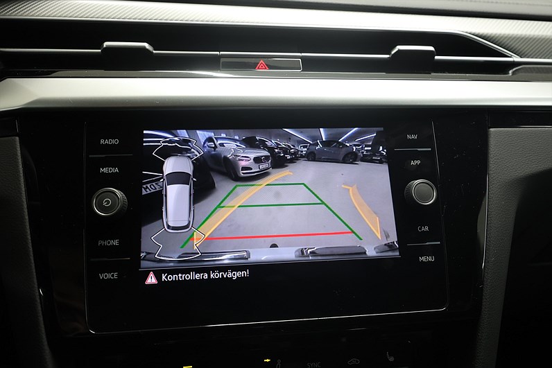 Volkswagen Arteon SB eHybrid 218hk *Hjulkampanj!* R-Line Drag