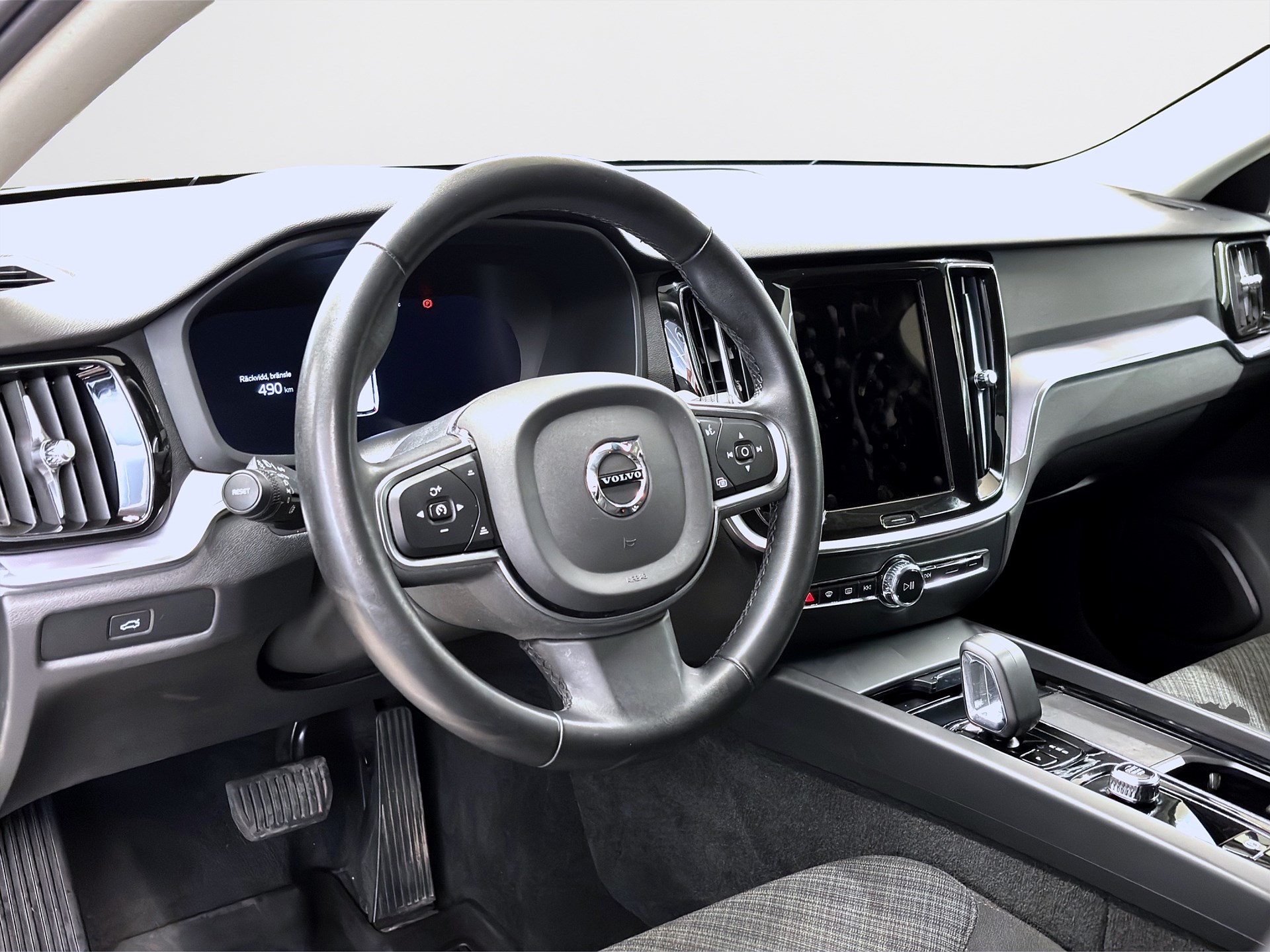 Volvo V60 B4 Geartronic 197hk Core Navi PDC B-Kamera Keyless