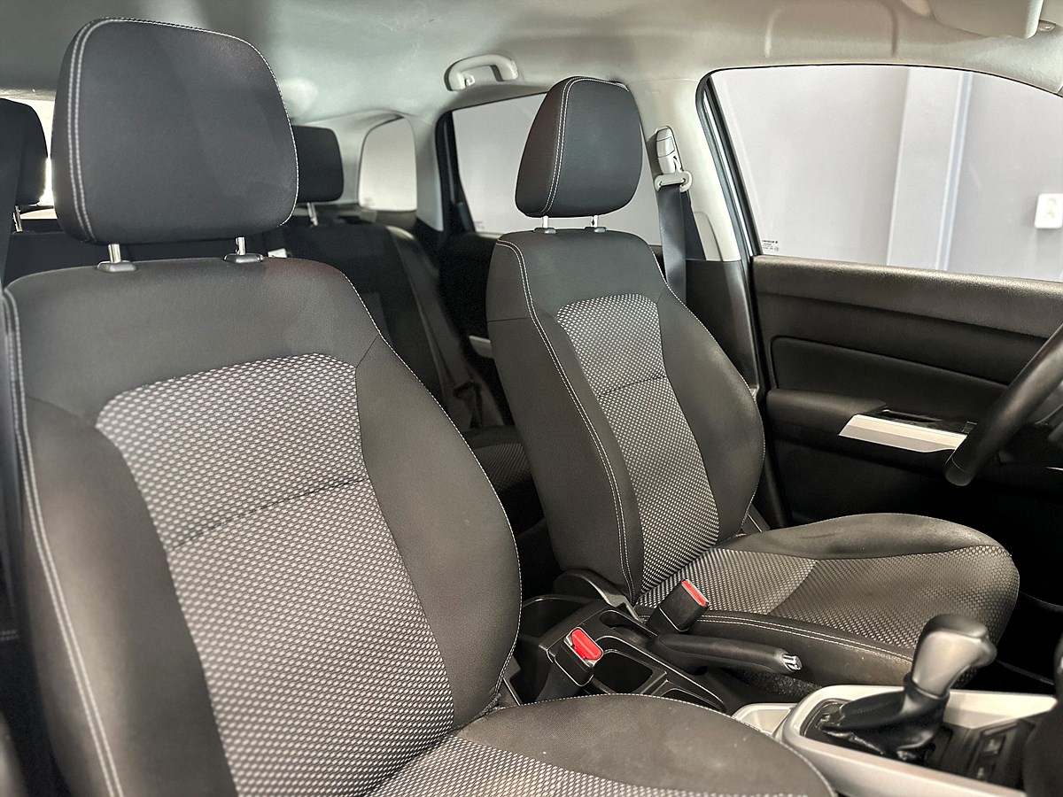 Suzuki Vitara – bild 11