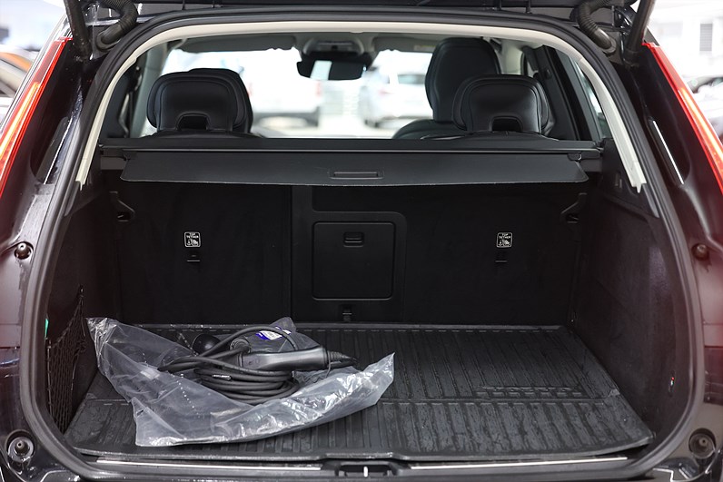 Volvo XC60 Recharge T6 AWD 340hk *Hjulkampanj!* Inscription Läder