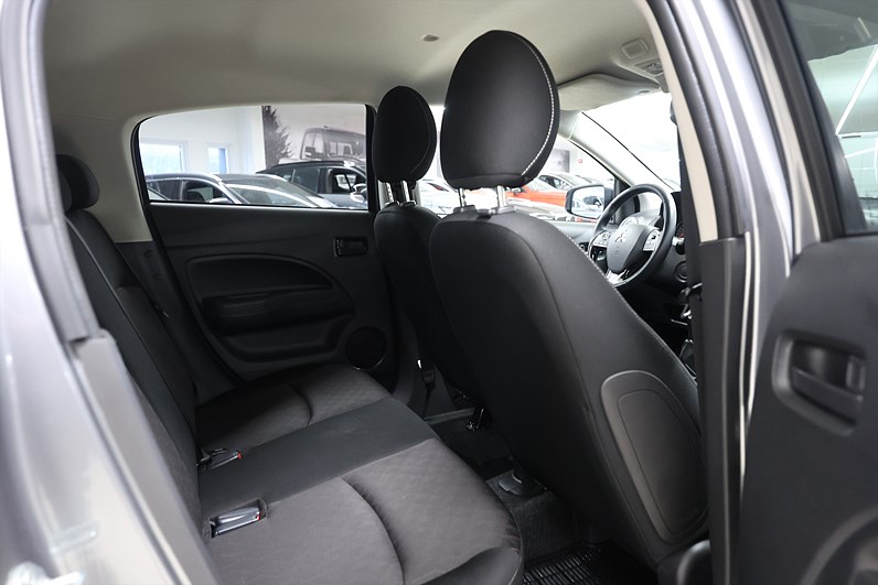 Mitsubishi Space Star 1.2 MIVEC 80hk Bluetooth Farthållare