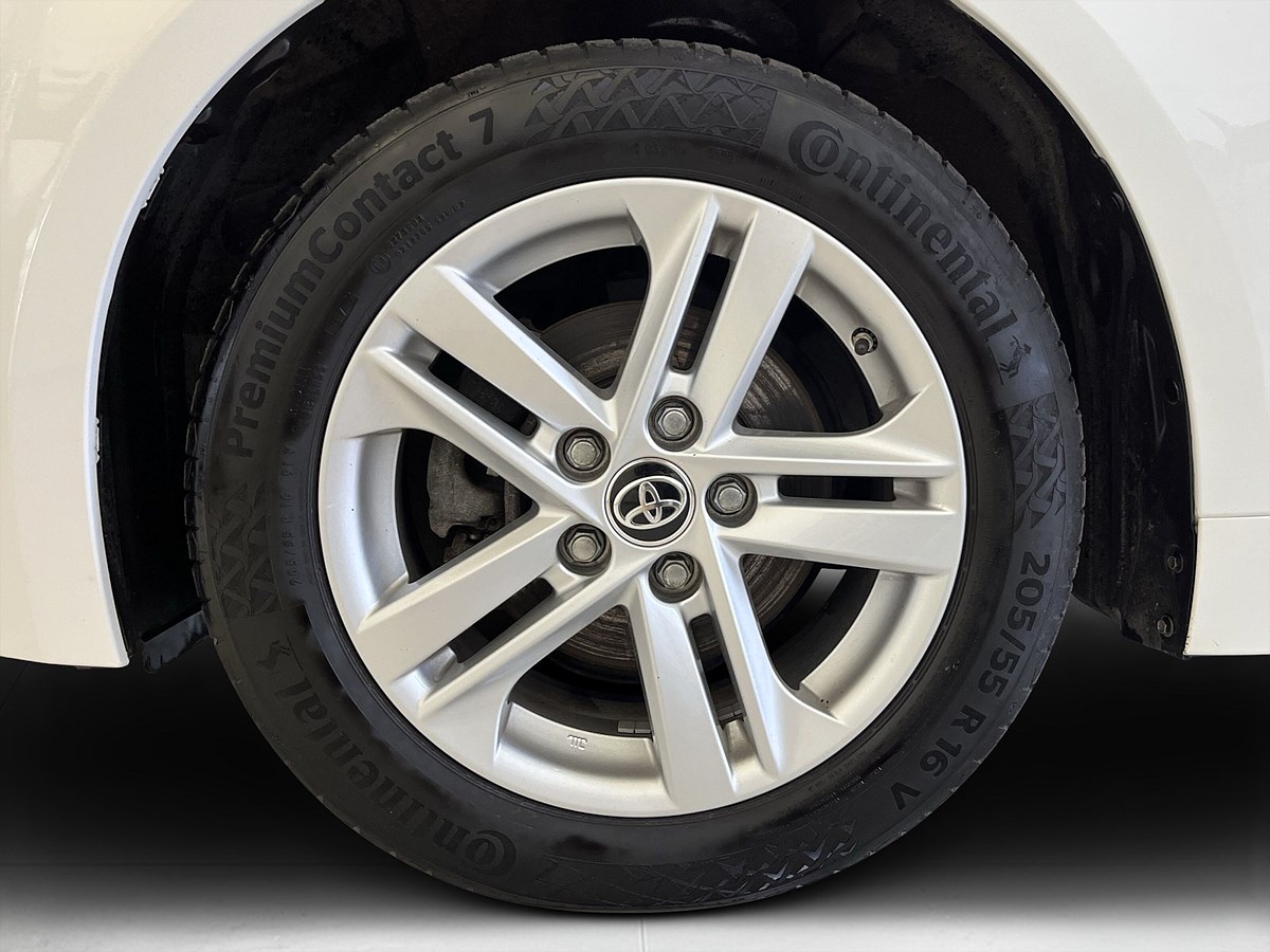 Toyota Corolla Touring Sports Hybrid e-CVT, 122hk, 2022