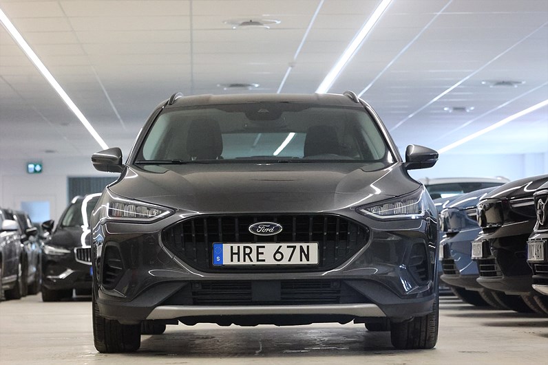 Ford Focus Active 1.0 Hybrid 125hk Active + B-kamera Navi