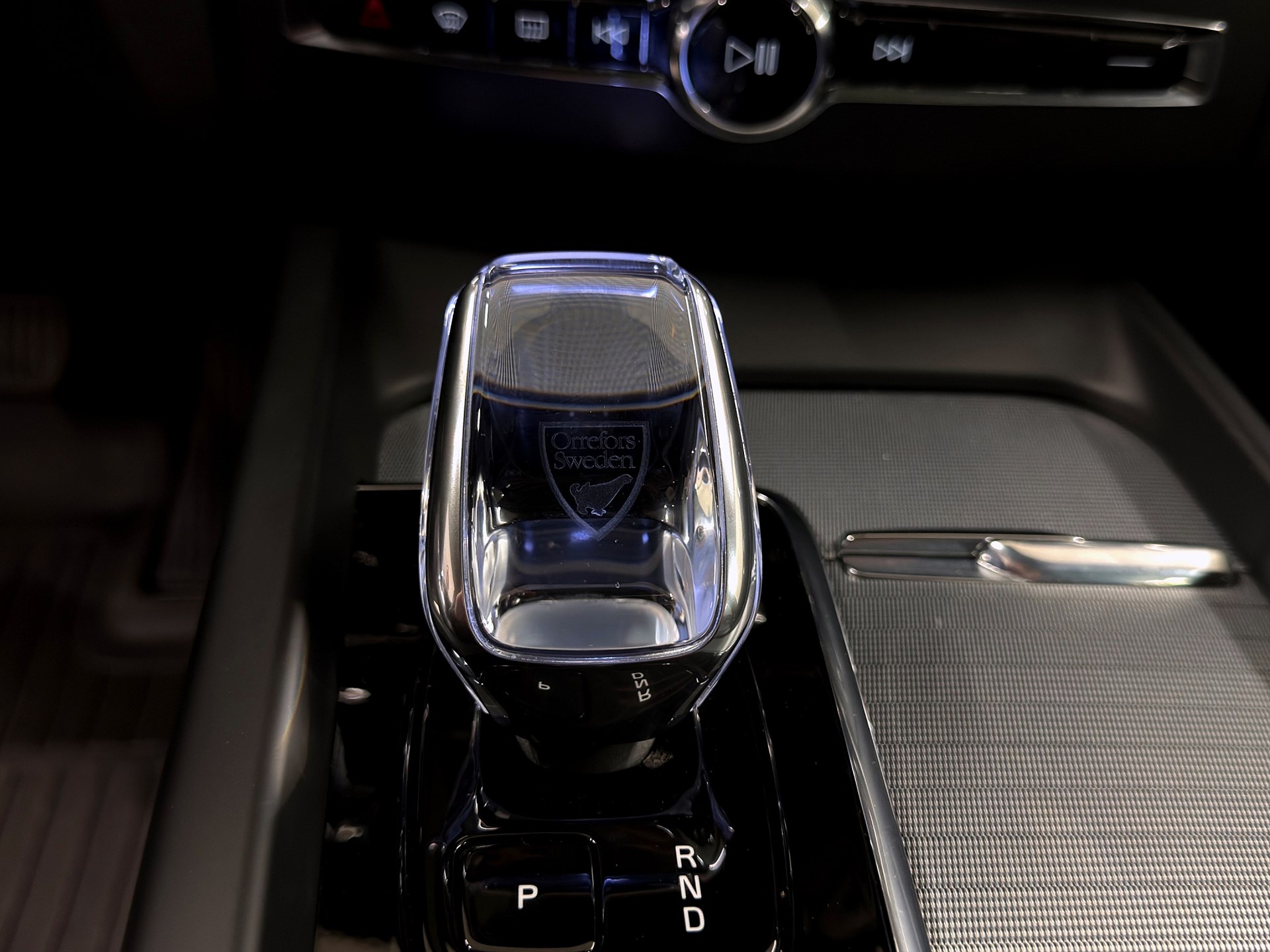 Volvo XC60 Recharge T6 AWD 350hk Plus Black Nordic Edt. Pano H/K Drag
