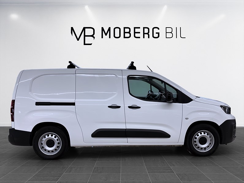 Peugeot e-Partner L2 136hk Helg på Moberg! V-Inrett Drag Värmare