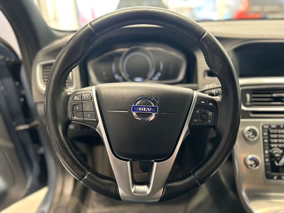 Volvo V60 Cross Country – bild 10