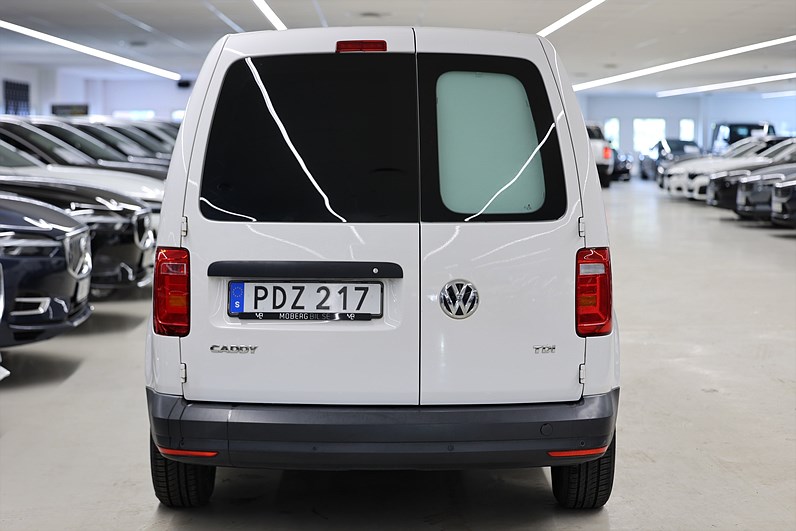 Volkswagen Caddy 2.0 TDI DSG Vst-inrett Värmare med fjärr Bluetooth MOMS