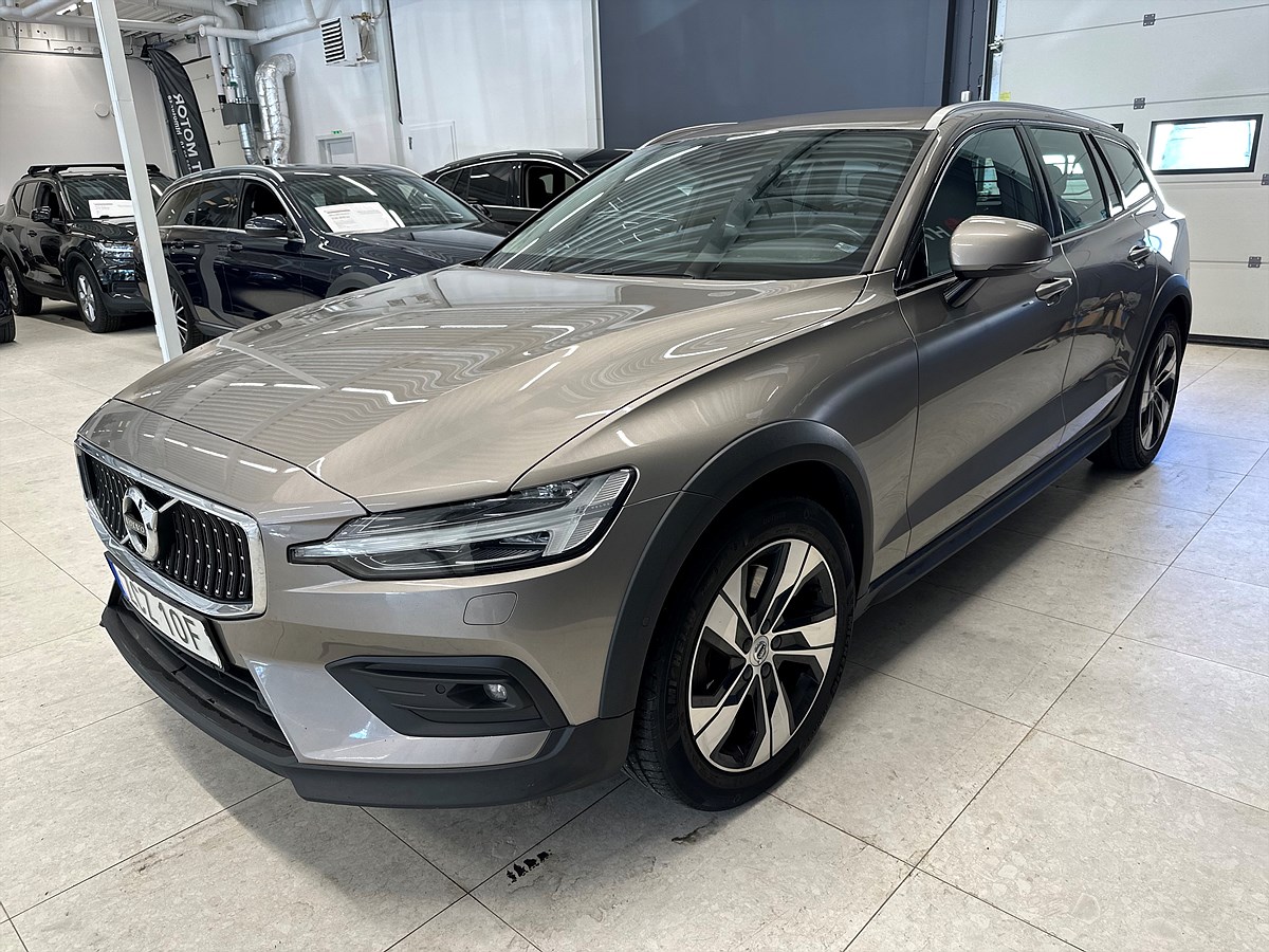 Volvo V60 Cross Country – bild 4