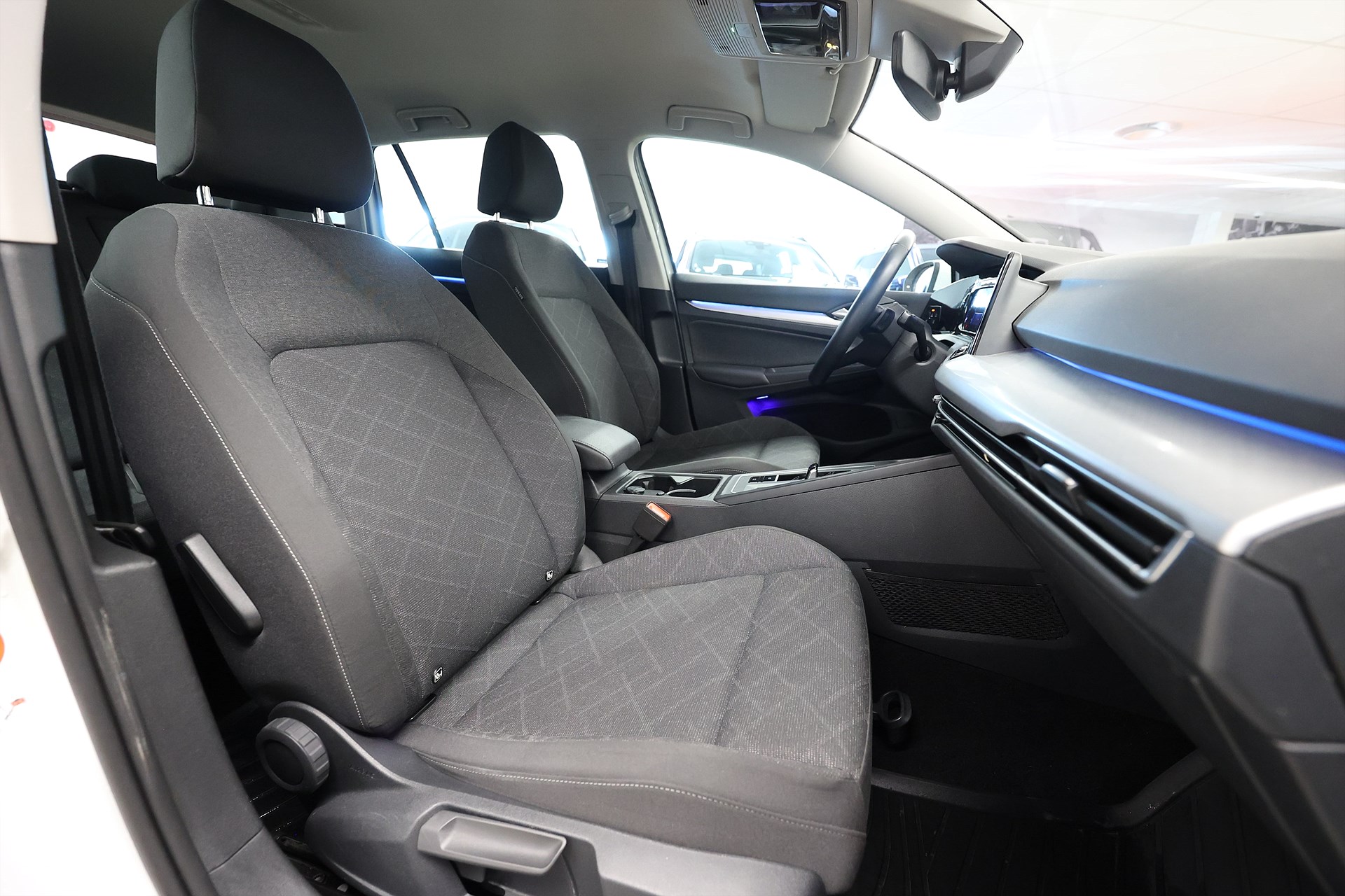 Volkswagen Golf Sportscombi 2.0 TDI 116hk Cockpit Värmare  MOMS