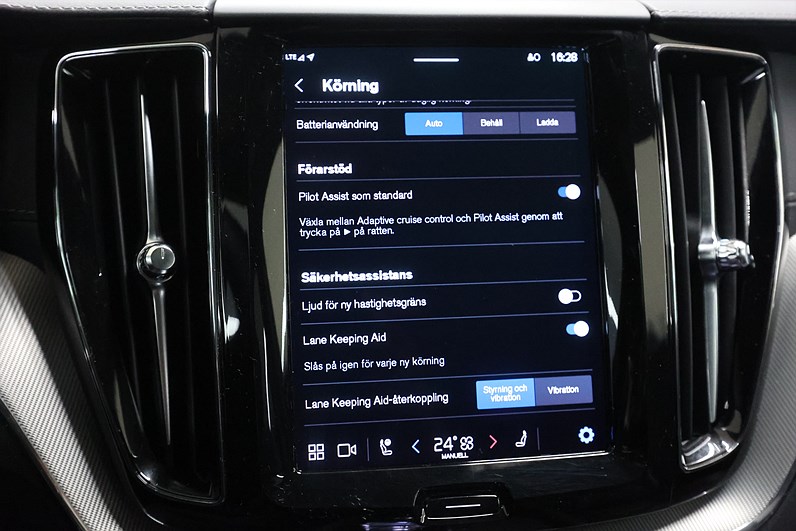 Volvo XC60 Recharge T8 AWD 456hk Ultimate Black Edt H/K 360 HUD Massage