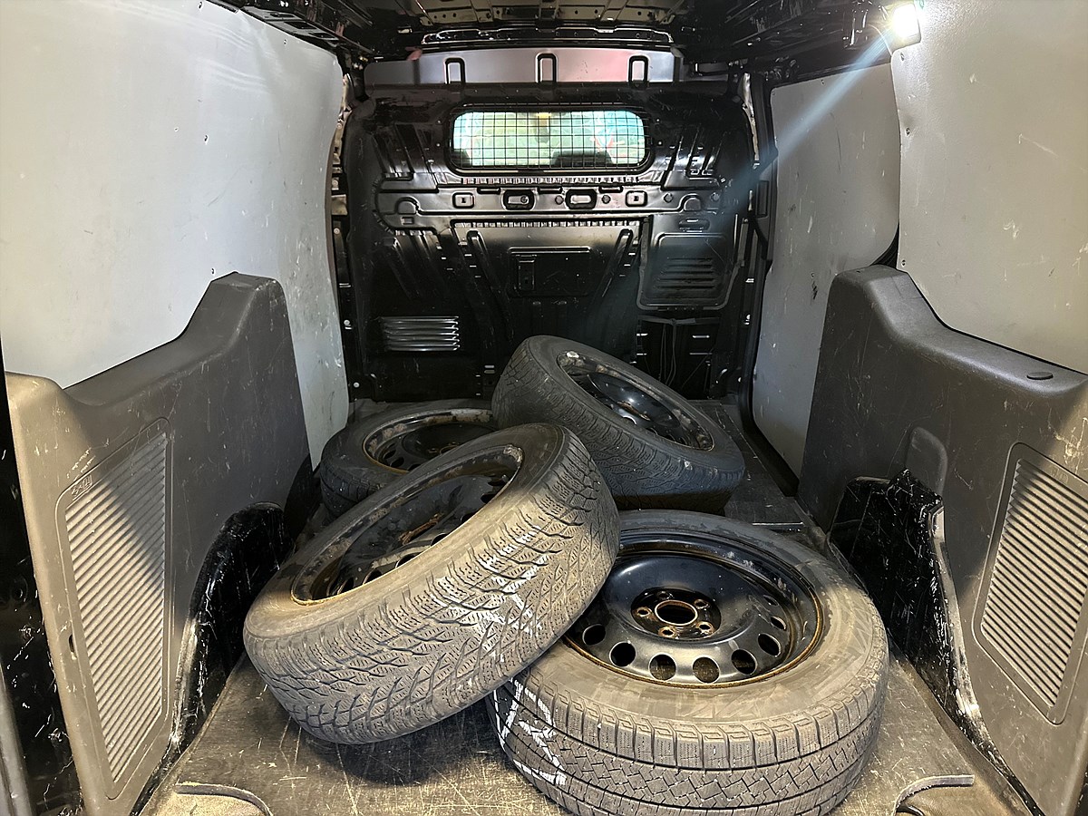 Ford Transit Connect – bild 7
