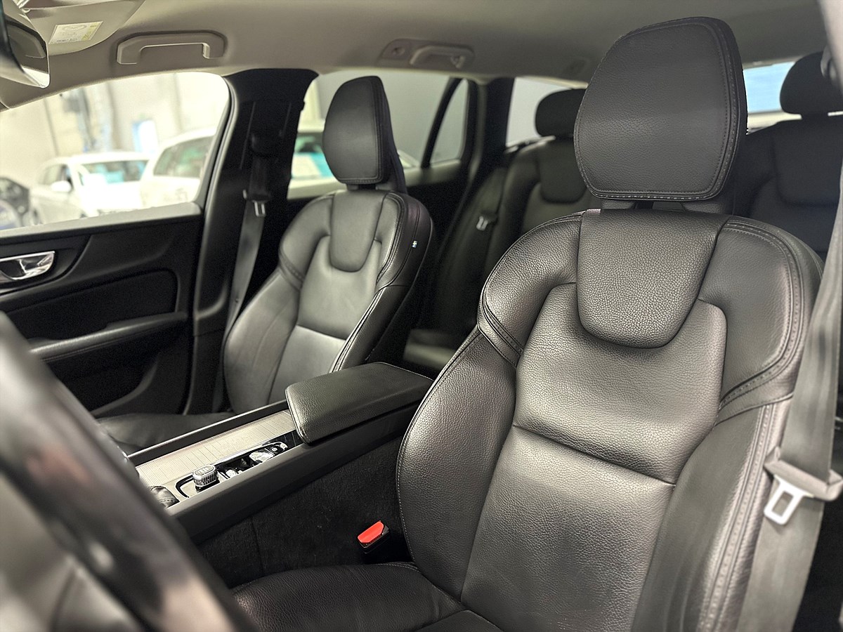 Volvo V60 Cross Country – bild 15