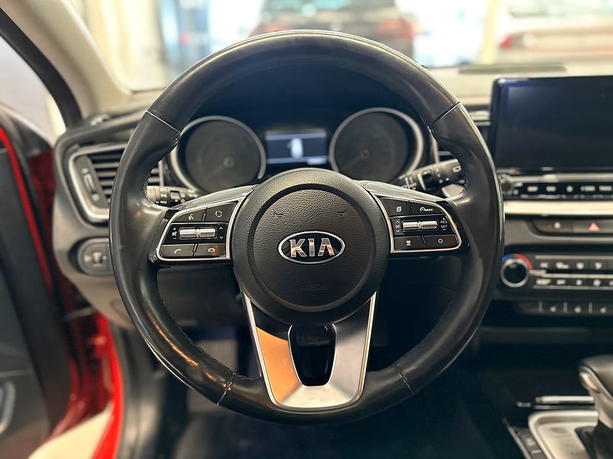 Kia Ceed – bild 9