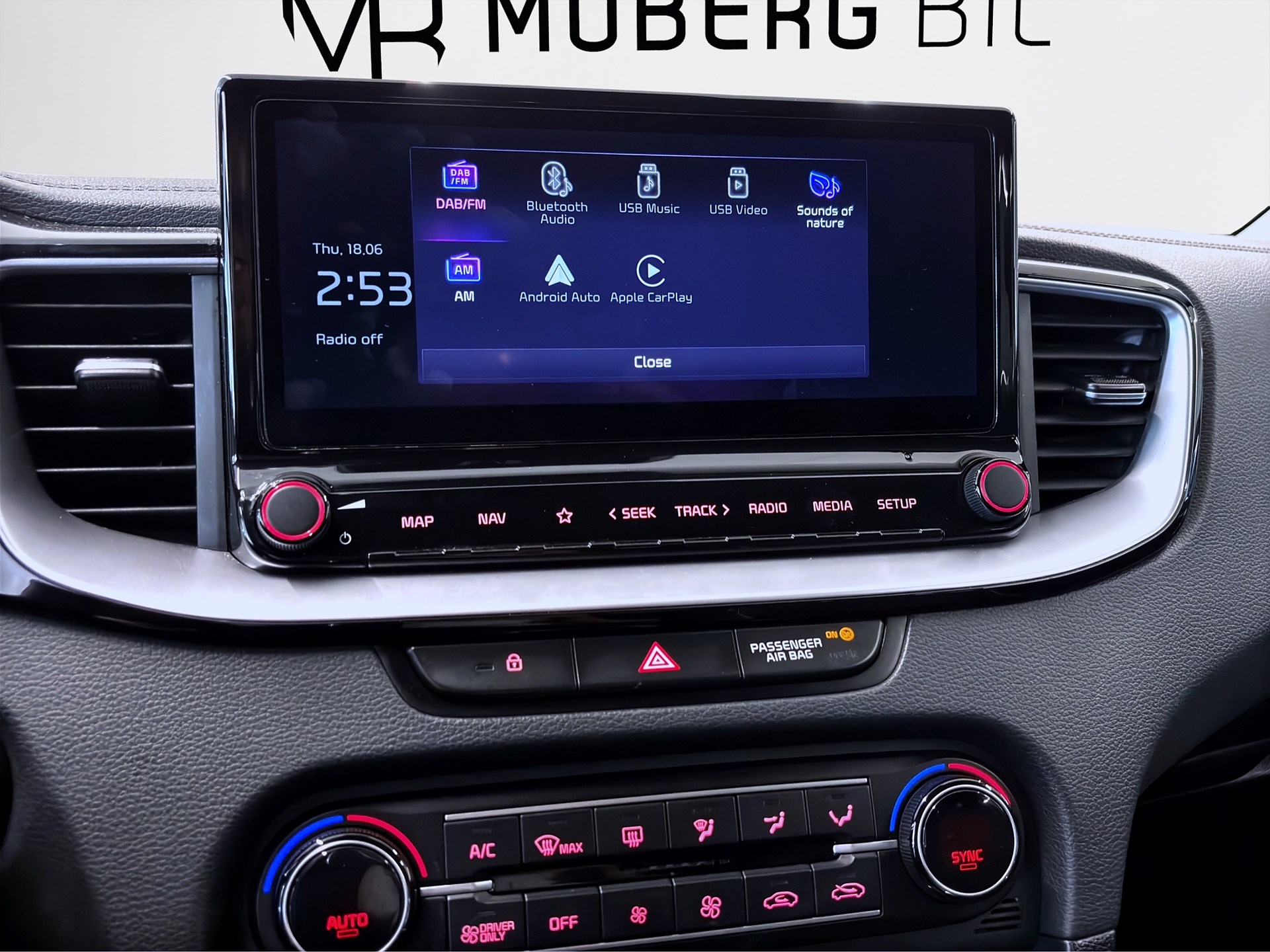 Kia Ceed SW Plug-in Hybrid 141hk Helg på Moberg! Advance B-Kamera Navi Keyless
