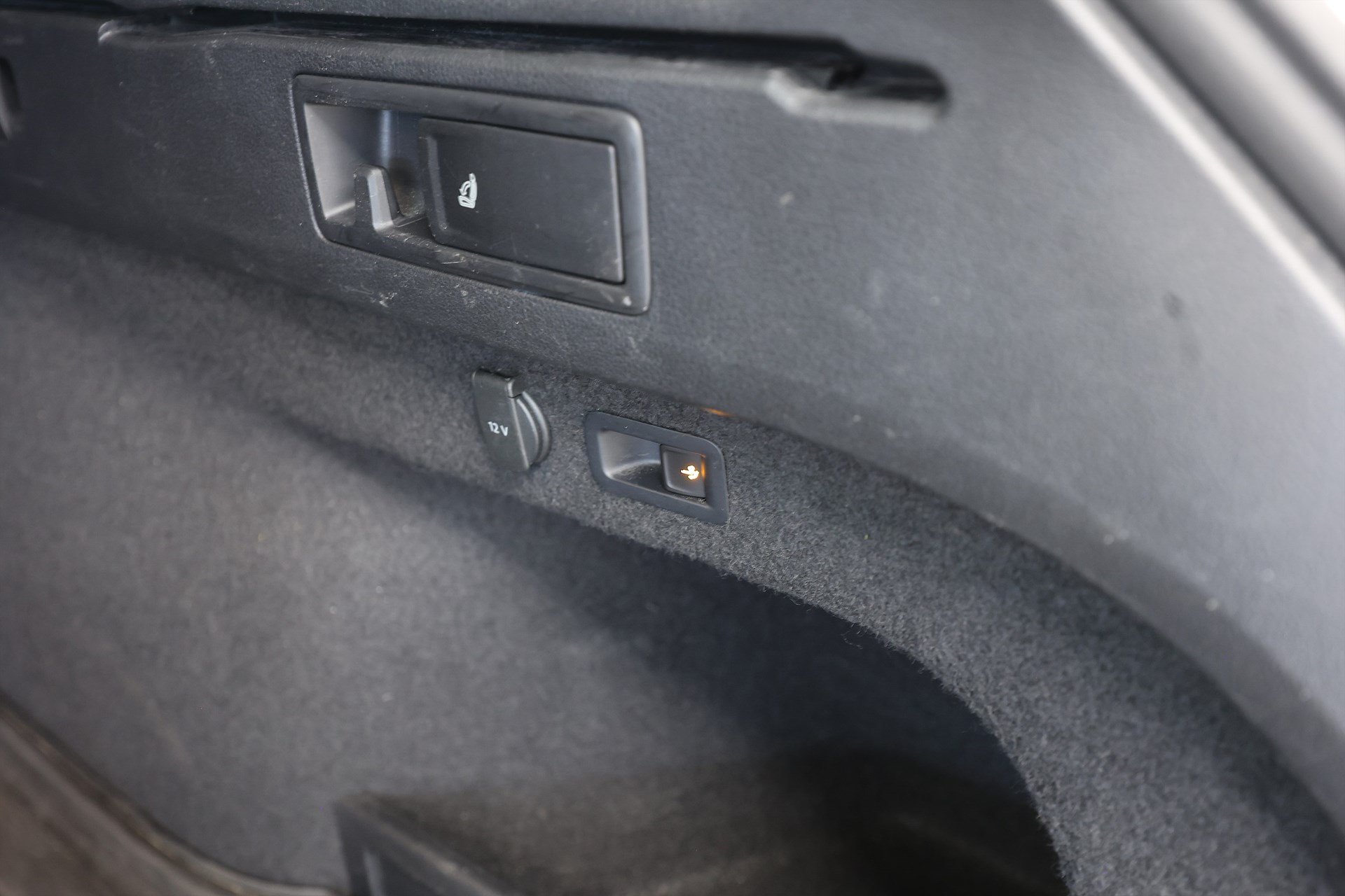 Volkswagen Passat GTE 1.4 TSI 218hk *Kampanj!* Värmare Kamera Drag