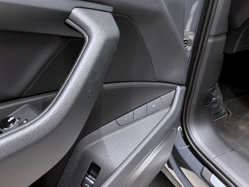 e-tron quattro 340hk Proline Läder Drag B-Kamera Navi