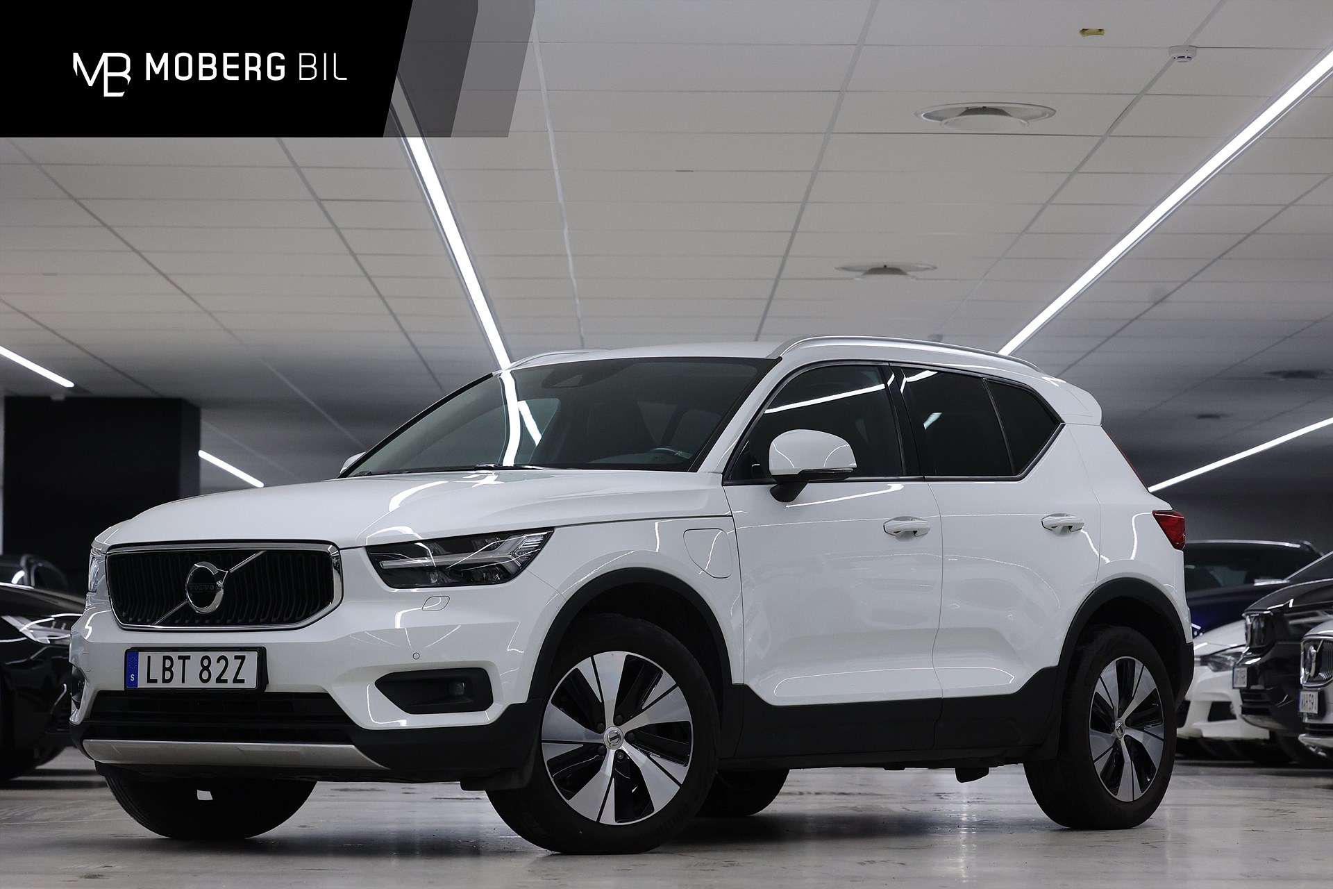 Volvo XC40 T5 Recharge 262hk *Hjulkampanj!* Momentum Värmare