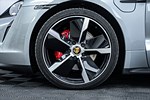 Porsche Taycan 4S 2023 - miniatyr 30