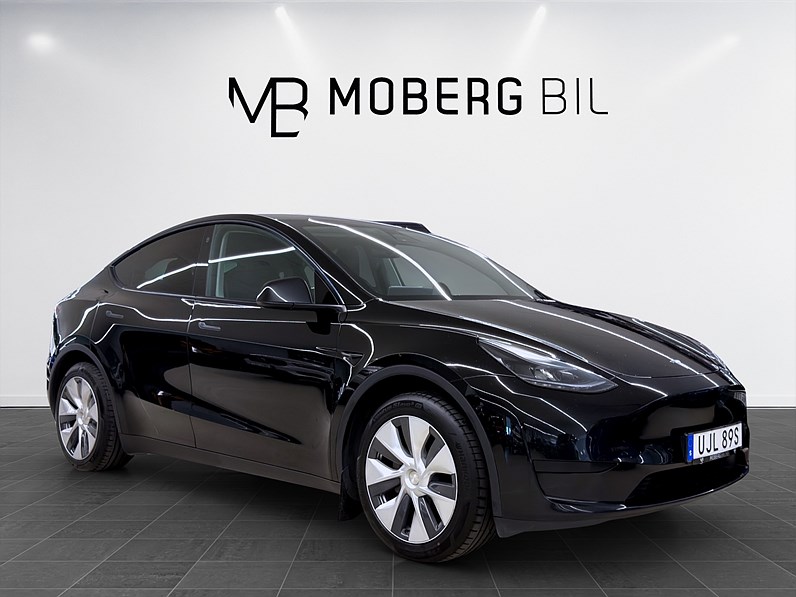 Tesla Model Y Standard Range 299hk Helg på Moberg!  Pano Läder Navi B-Kamera