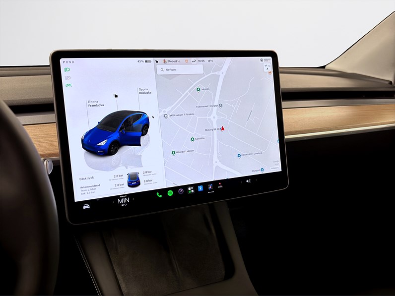 Tesla Model Y Long Range AWD 514hk Pano Drag Läder Navi
