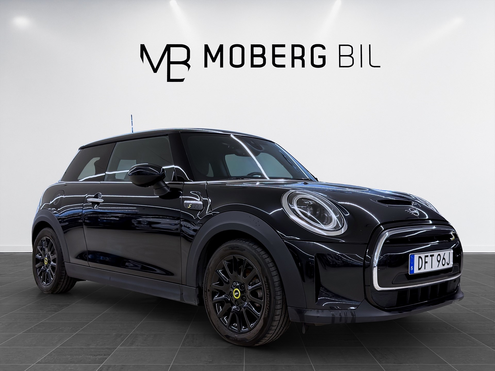 MINI Cooper SE 184hk Navi PDC Årsskatt 360kr