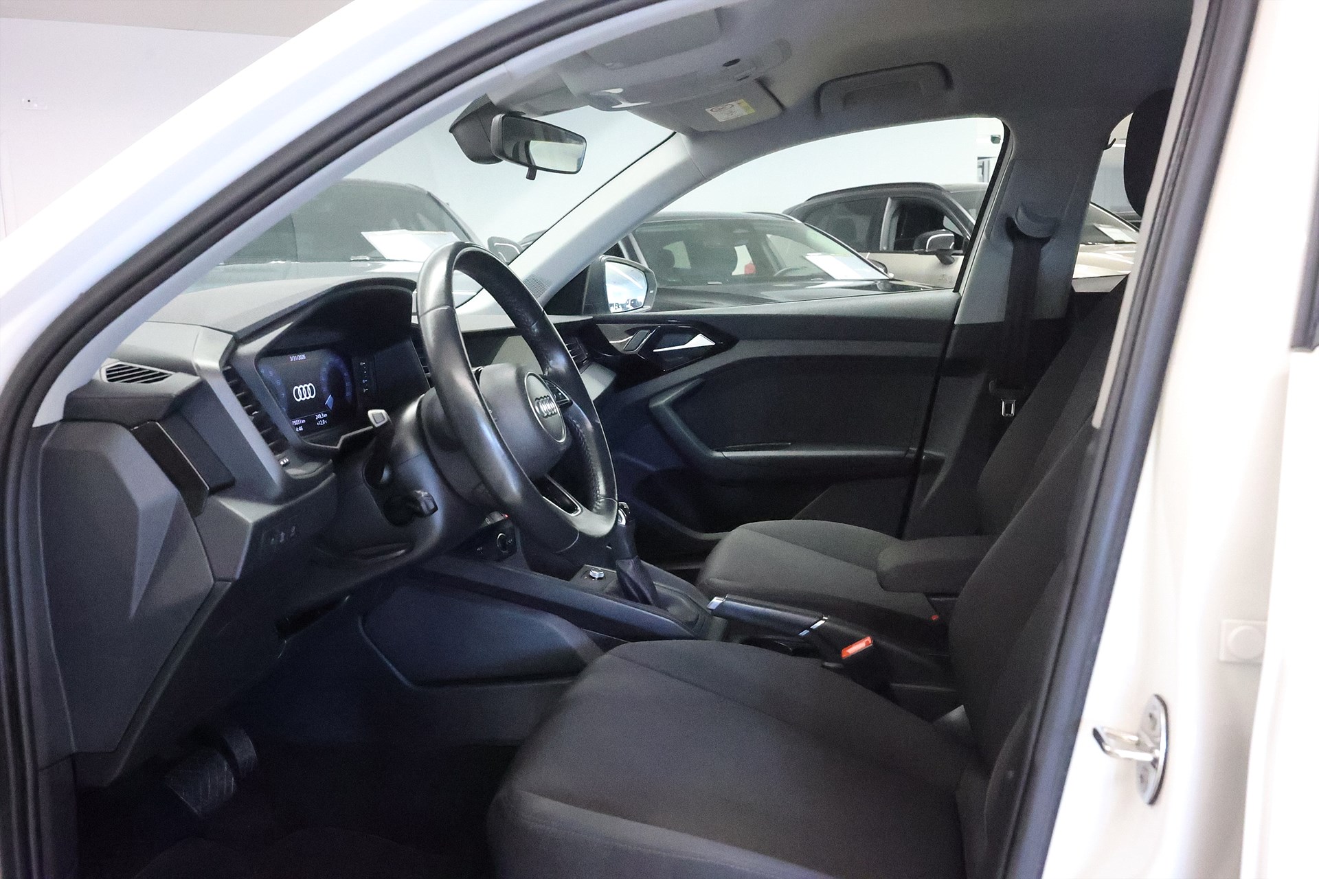 Audi A1 Sportback 30 TFSI 116hk Proline CarPlay Cockpit PDC