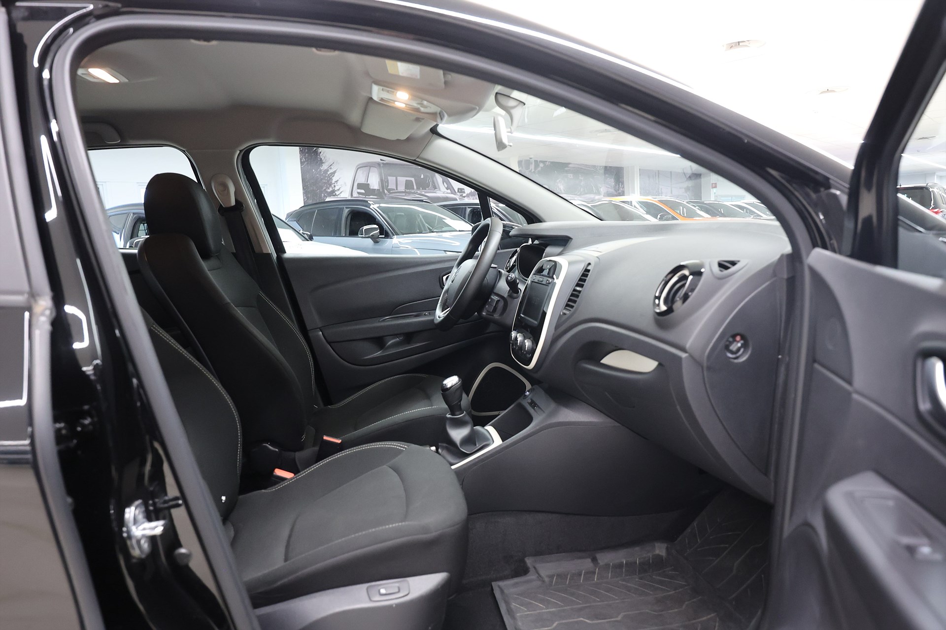 Renault Captur 0.9 TCe 90hk *Hjulkampanj!* Zen Keyless PDC