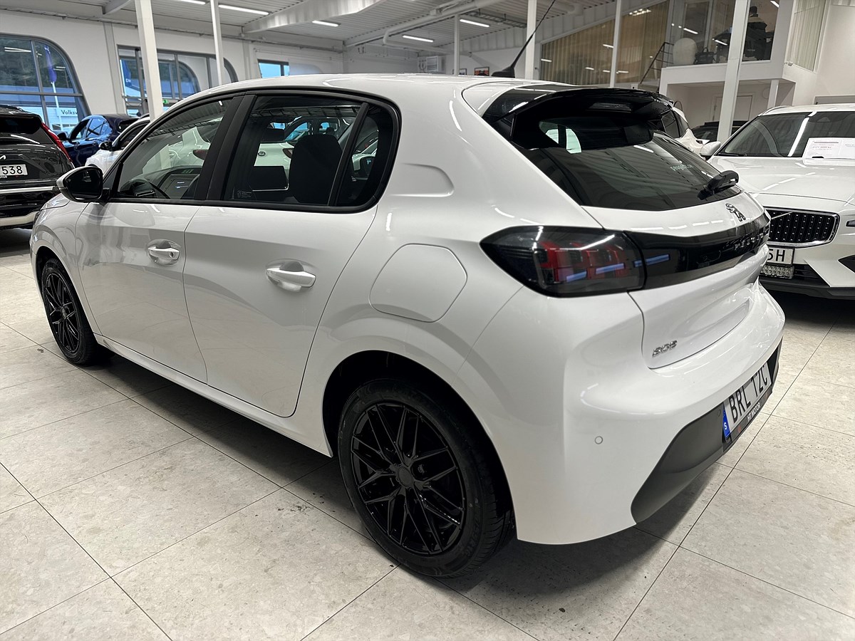 Peugeot 208 – bild 4