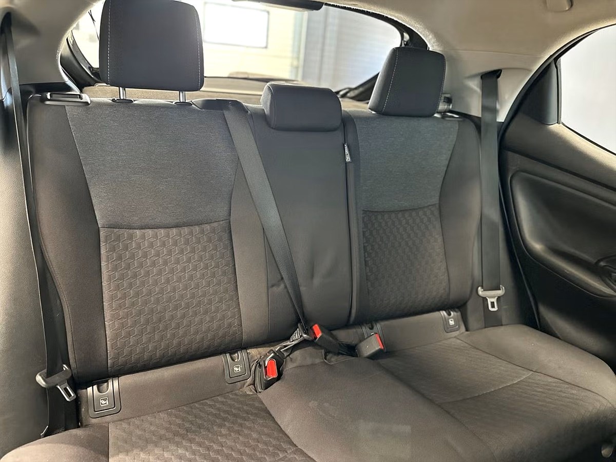 Toyota Yaris – bild 16