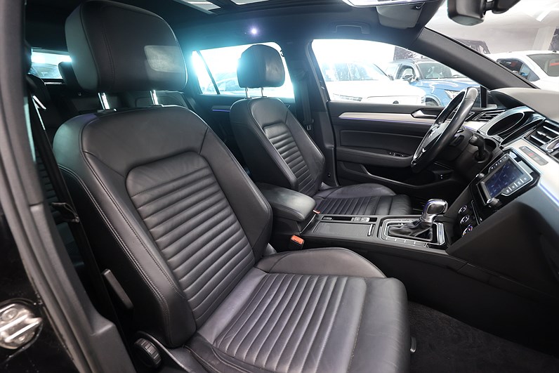 Volkswagen Passat SC GTE 1.4 TSI 218hk Nappa Nynaudio Pano