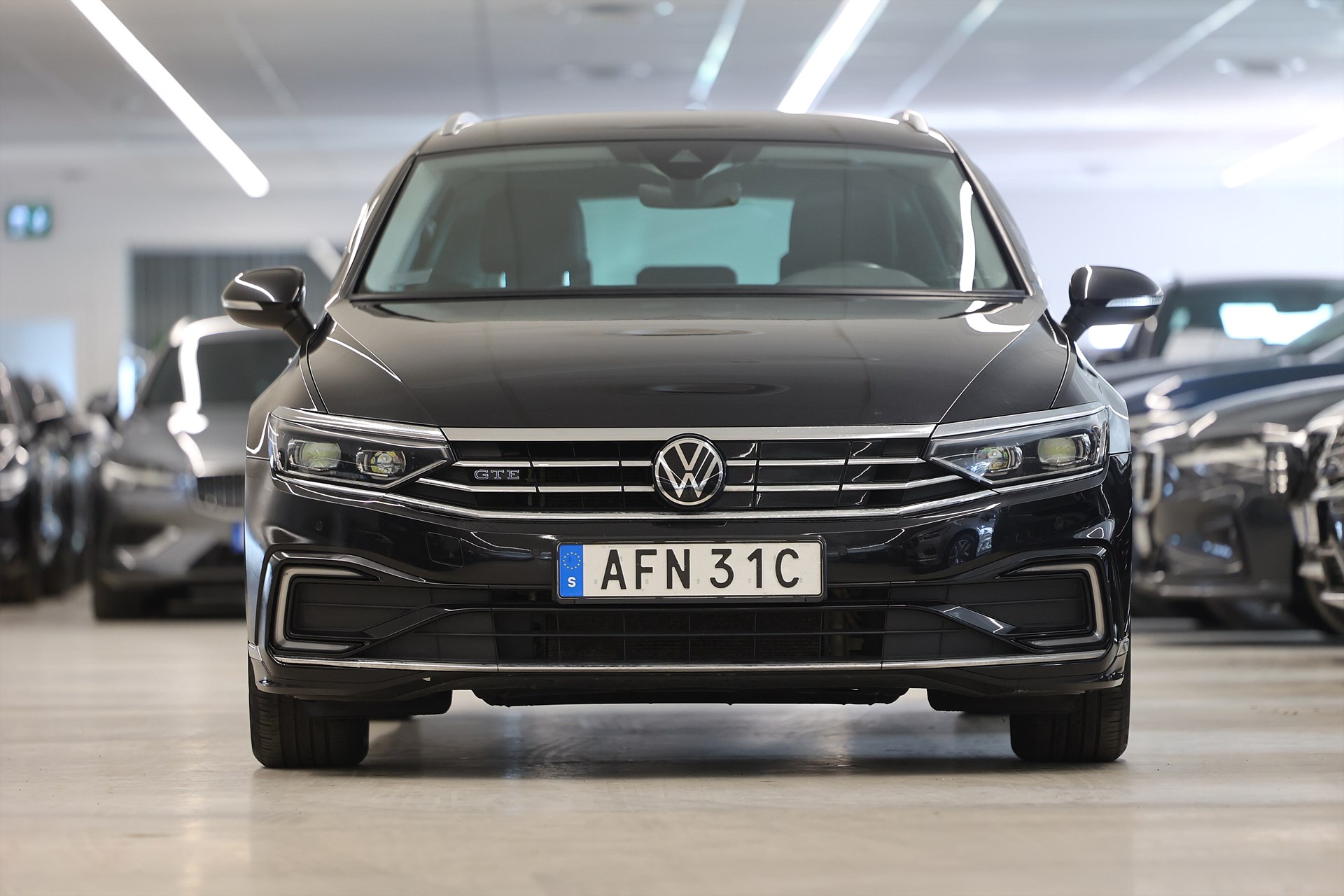 Volkswagen Passat SC GTE 218hk Executive Alcantara Drag B-Kamera