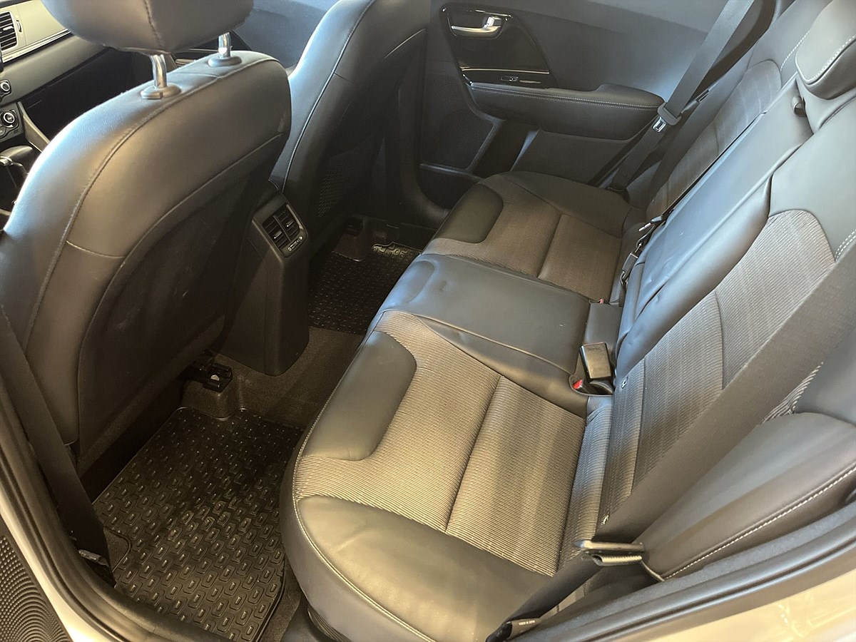 Kia Niro Hybrid DCT, 141hk, 2019