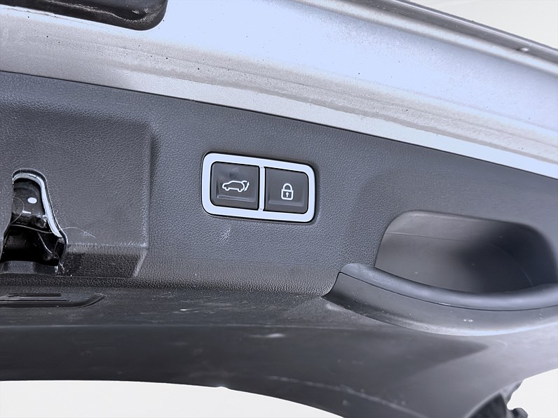 PHEV 265hk Helg på Moberg! Advance Plus 7-sits BOSE 360