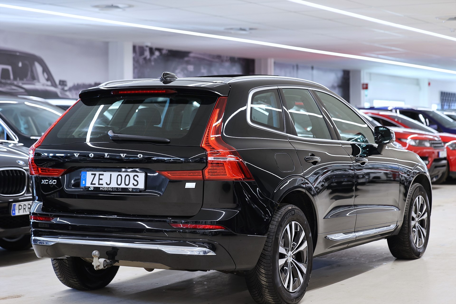 Volvo XC60 Recharge T6 AWD 350hk Core Edition Pano Drag Keyless MOMS